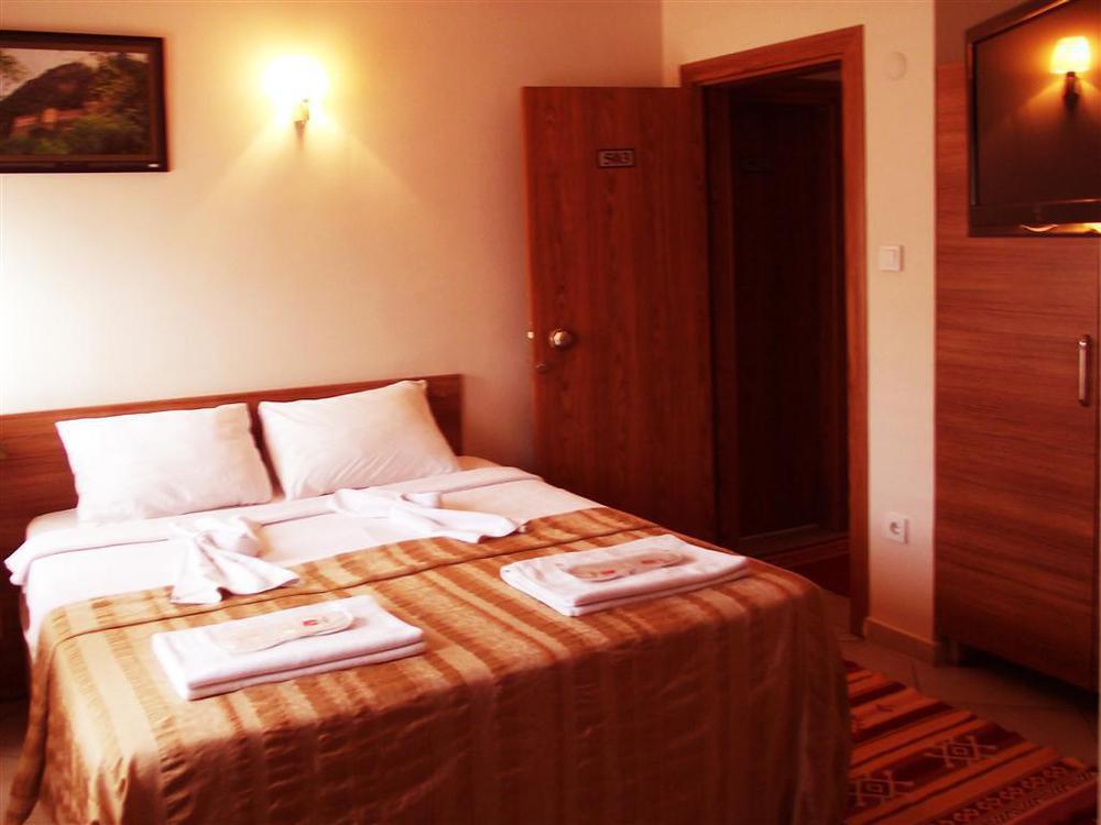 Sirin Hotel Istanbul Exterior photo