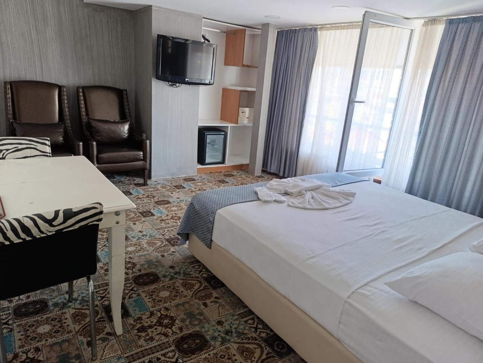 Sirin Hotel Istanbul Exterior photo
