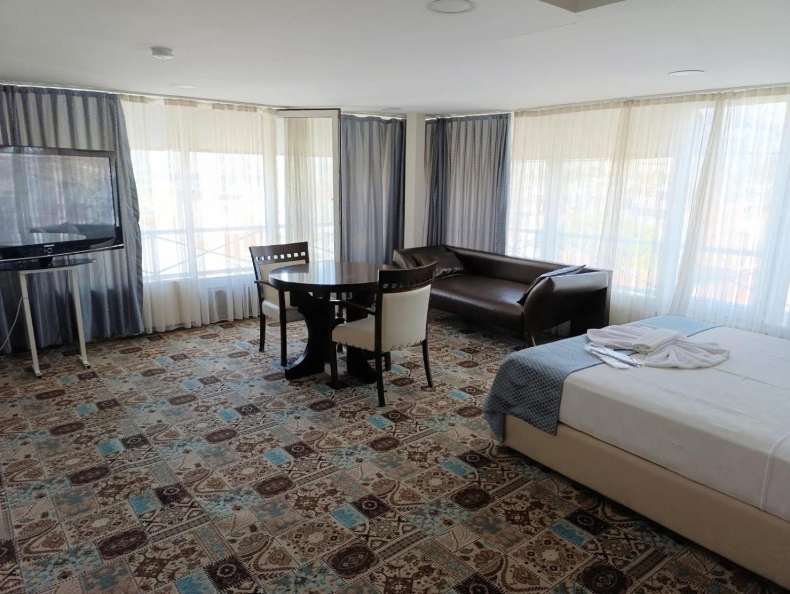 Sirin Hotel Istanbul Exterior photo