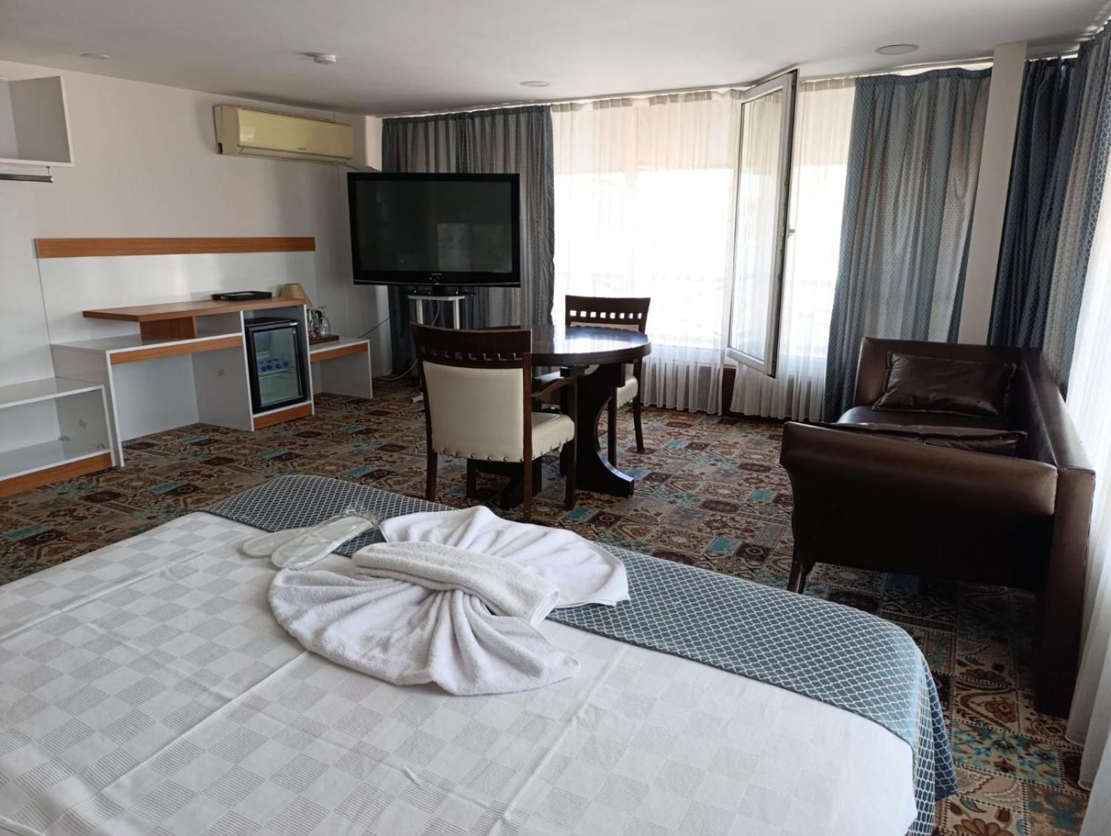 Sirin Hotel Istanbul Exterior photo