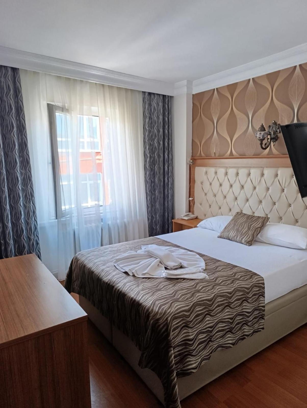 Sirin Hotel Istanbul Exterior photo