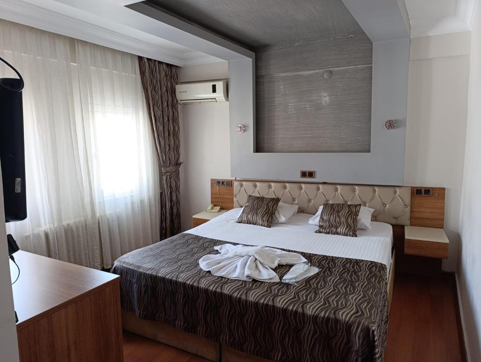 Sirin Hotel Istanbul Exterior photo